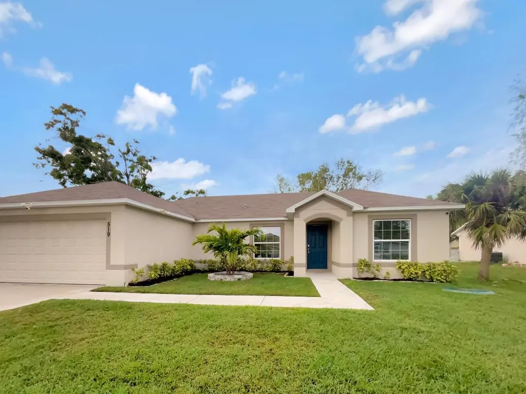 519 SW Butler Avenue Port St Lucie FL 34983