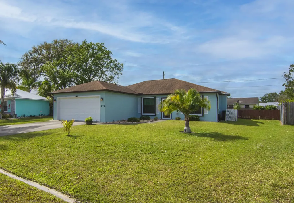 2112 SE Midtown Road Port St Lucie FL 34952