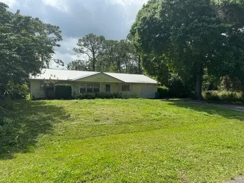 6703 Pensacola Road Fort Pierce FL 34951