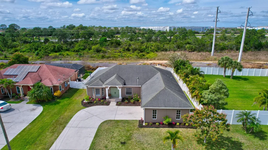 3134 SW Letchworth Street Port St Lucie FL 34953