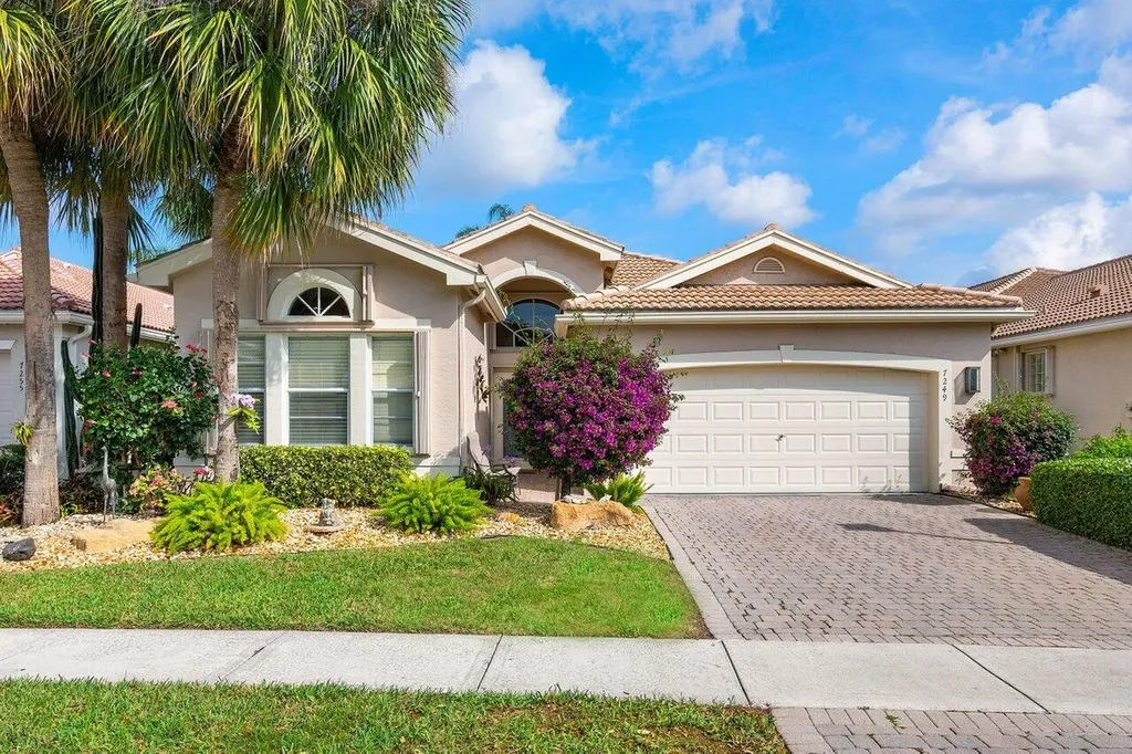 7249 Morocca Lake Drive Delray Beach FL 33446