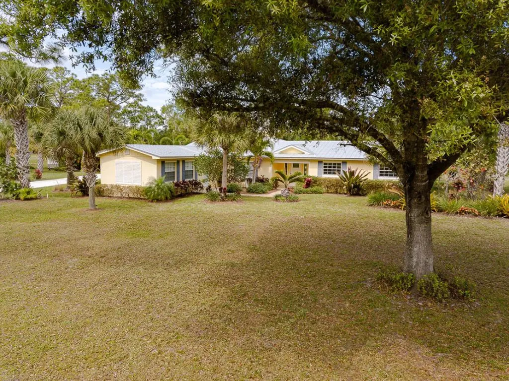 2185 SW Ranch Trail Stuart FL 34997