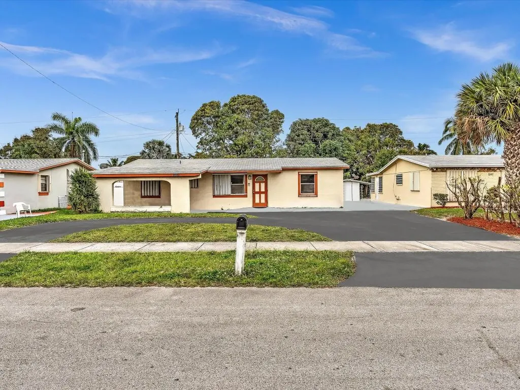 1831 NW 36th Avenue Lauderhill FL 33311