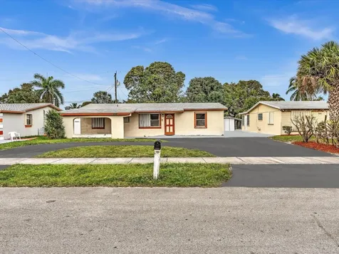 1831 NW 36th Avenue Lauderhill FL 33311