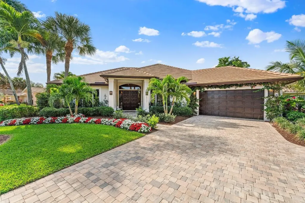 5111 SE Lost Lake Way Hobe Sound FL 33455