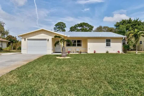 202 Delaware Avenue Sebastian FL 32958
