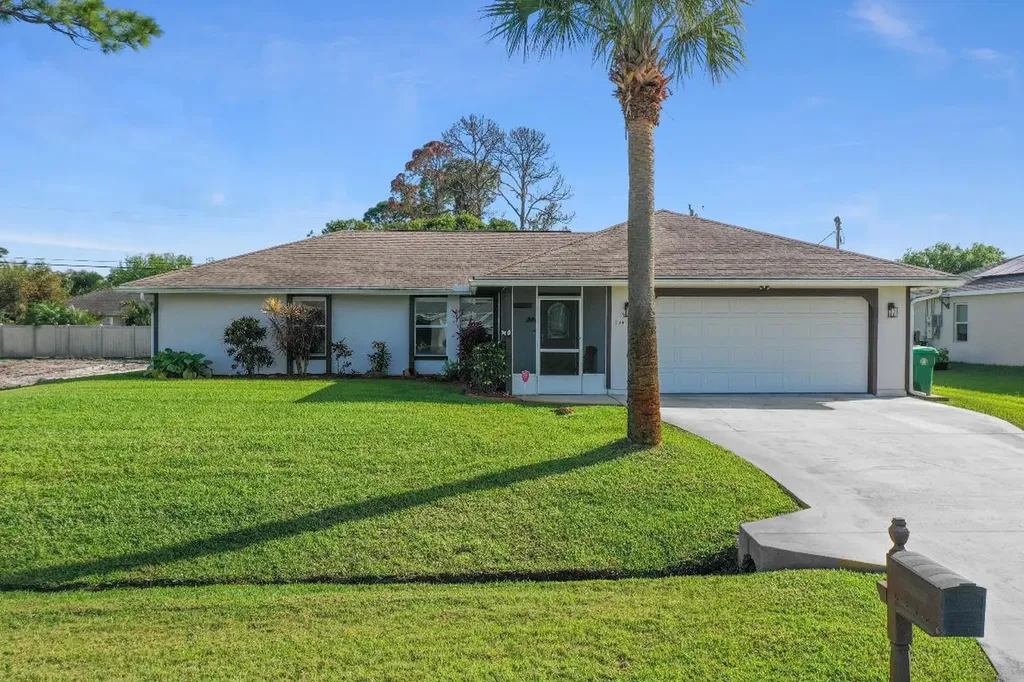1226 SW Albenga Avenue Port St Lucie FL 34953