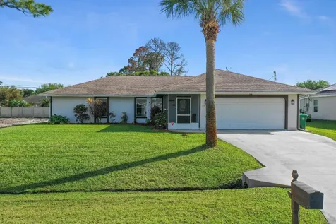 1226 SW Albenga Avenue Port St Lucie FL 34953