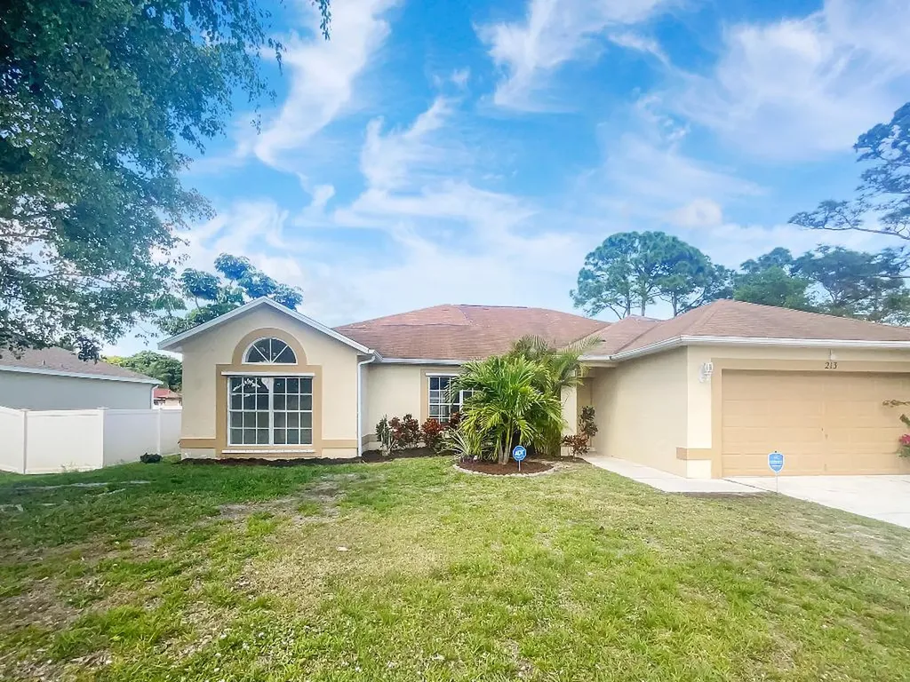 213 SW Ray Avenue Port St Lucie FL 34983