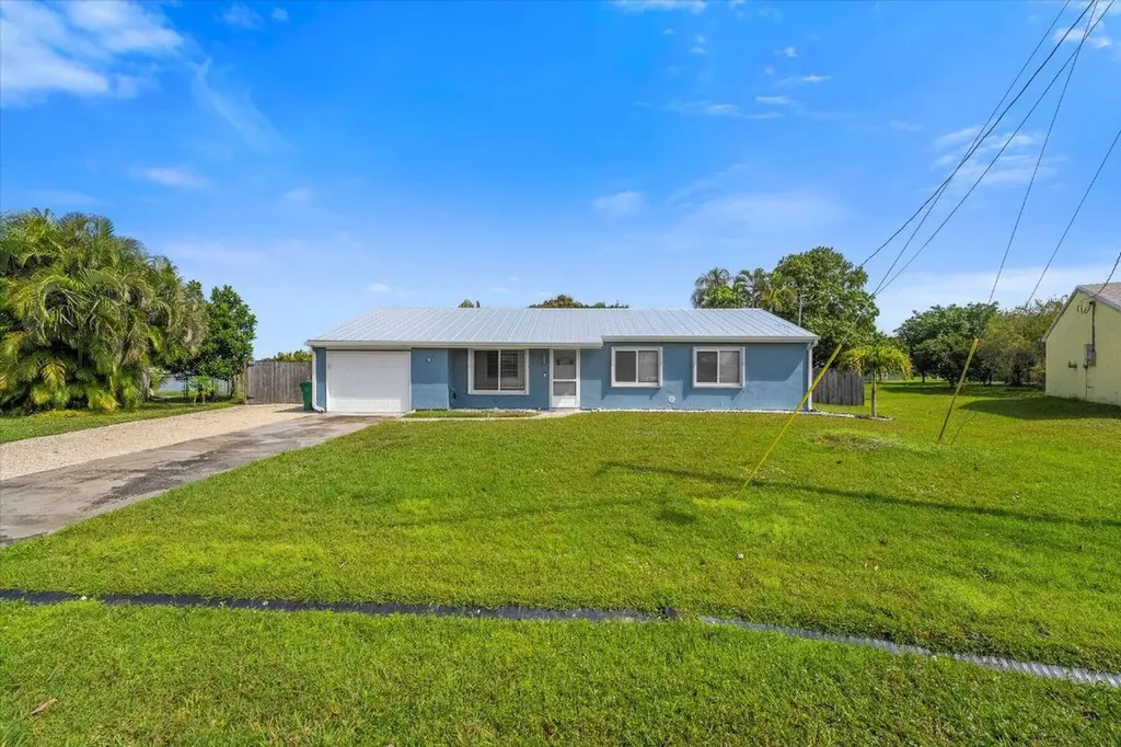 2313 SE Pinero Road Port St Lucie FL 34952