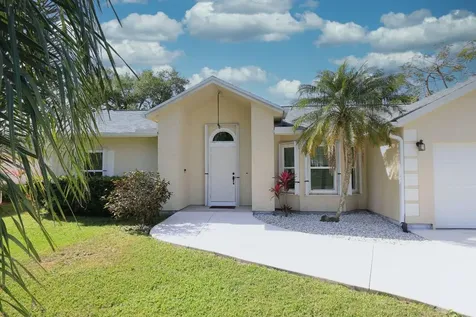 1686 SW Fortune Road Port St Lucie FL 34953