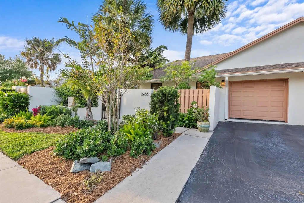 2765 SW 6th Street Delray Beach FL 33445