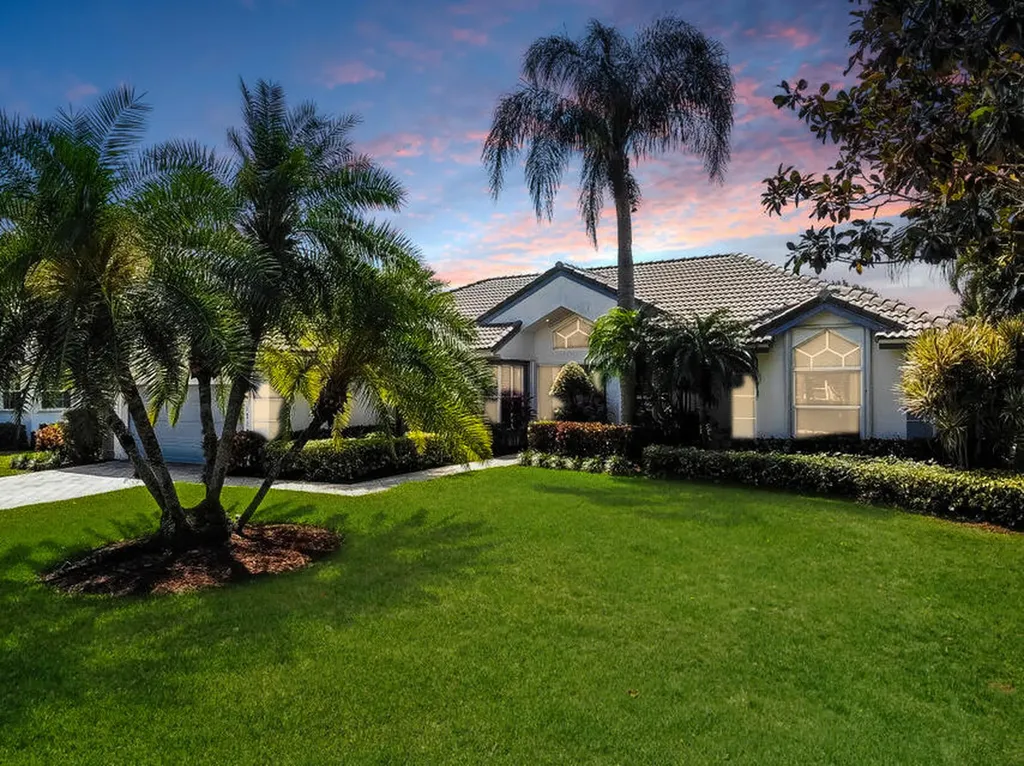 1713 SW Mockingbird Drive Port St Lucie FL 34986