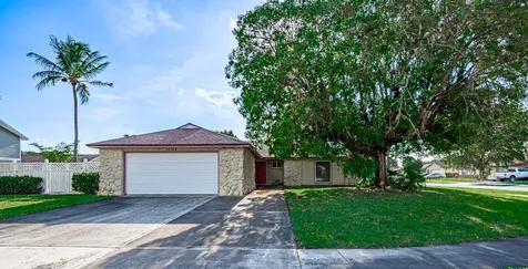 1242 Wyndcliff Drive Wellington FL 33414