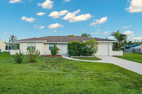 2022 SE Oxmoor Terrace Port St Lucie FL 34952