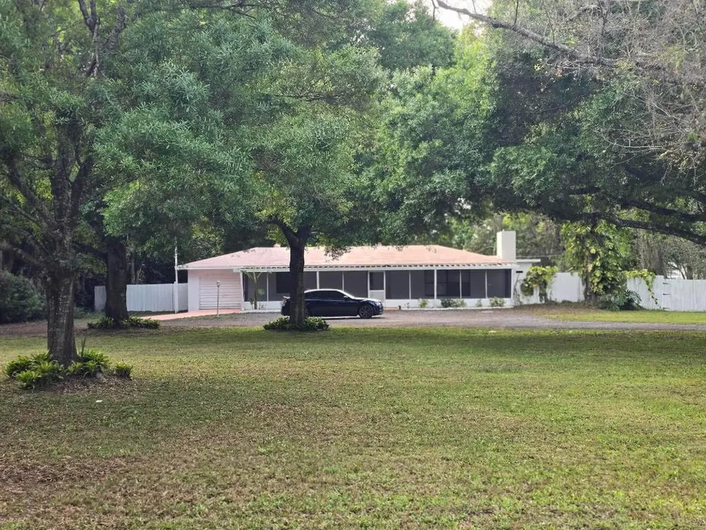 1381 Bennett Road Fort Pierce FL 34947
