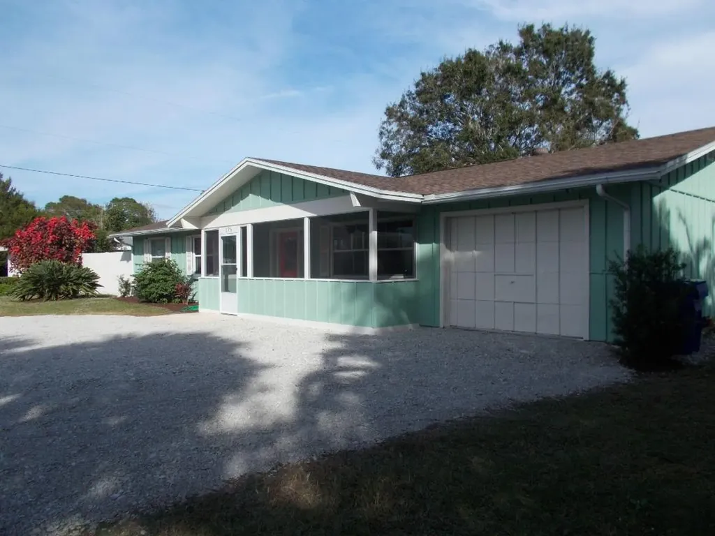 176 20th Avenue Vero Beach FL 32962