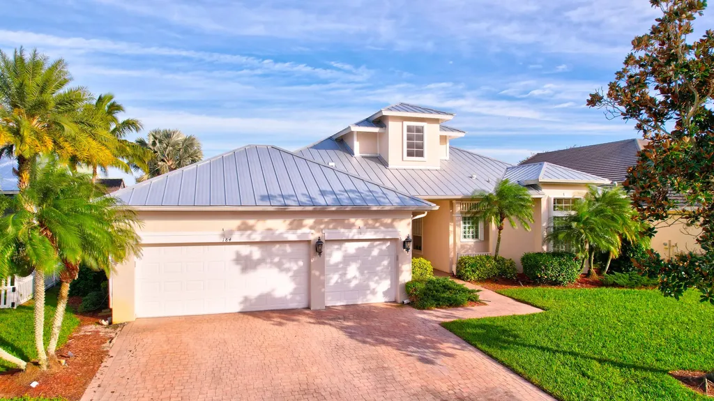 184 NW Magnolia Lakes Boulevard Port St Lucie FL 34986