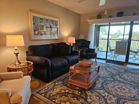 6901 SE Constitution Boulevard Hobe Sound FL 33455