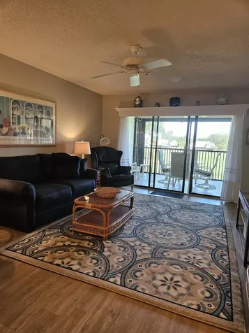 6901 SE Constitution Boulevard Hobe Sound FL 33455