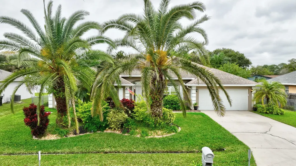 714 SW Aster Road Port St Lucie FL 34953