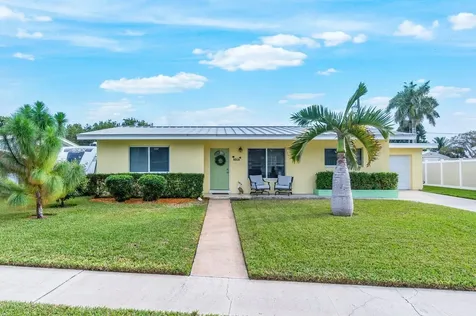 1511 Shirley Court Lake Worth FL 33461