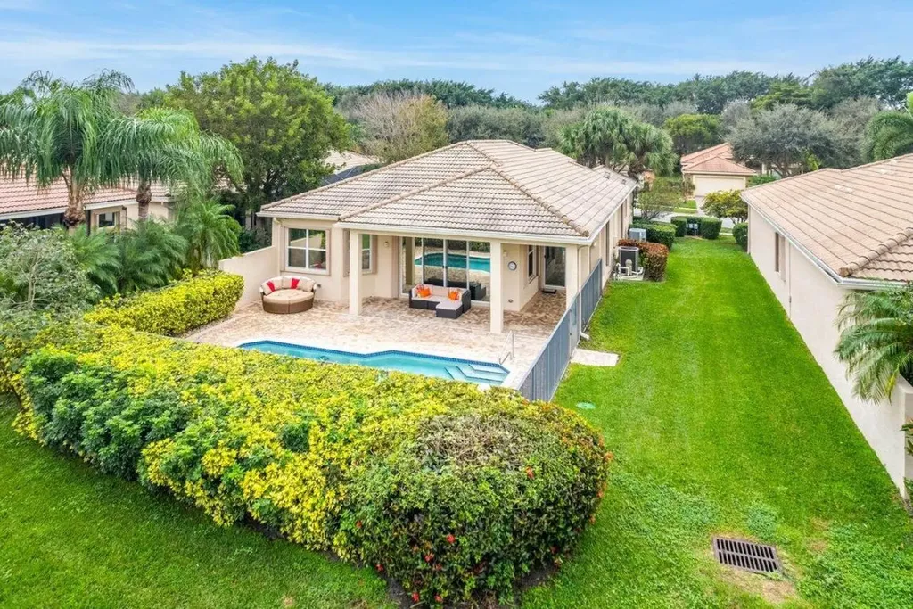6737 Watertown Drive Boynton Beach FL 33437