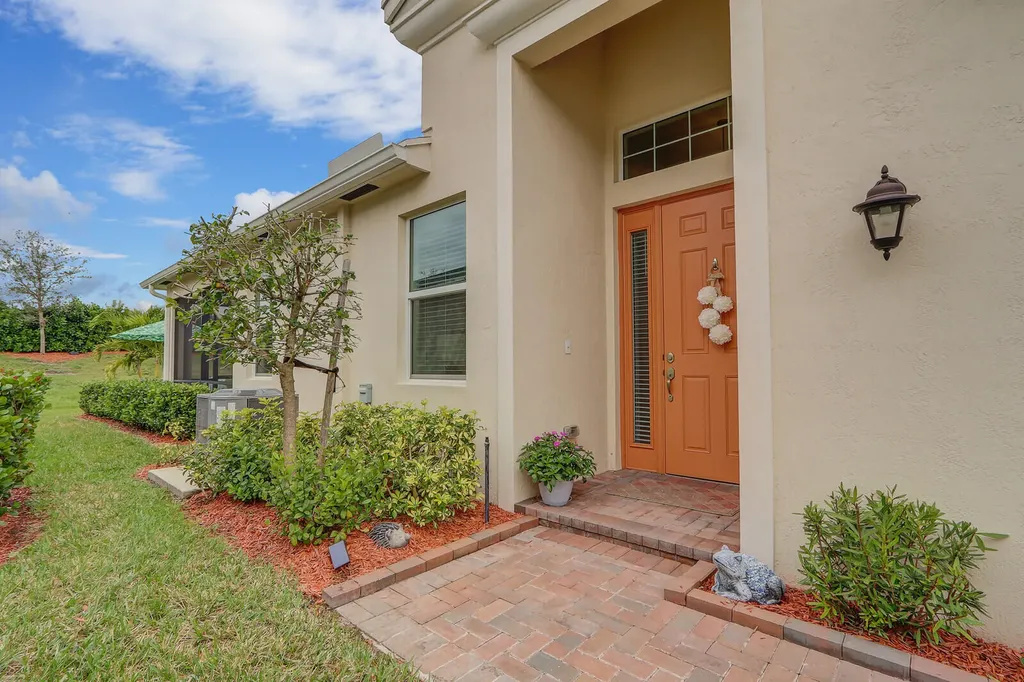 12914 SW Lake Fern Circle Port St Lucie FL 34987