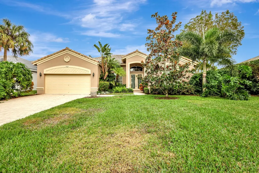 9507 Bergamo Street Lake Worth FL 33467