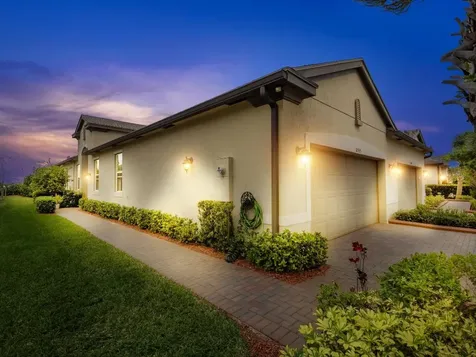 11555 SW Lake Park Drive Port St Lucie FL 34987
