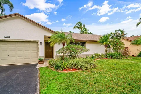 5711 SW 47th Street Davie FL 33314
