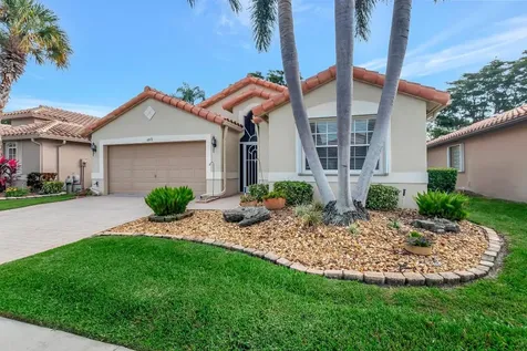 6872 Lismore Avenue Boynton Beach FL 33437