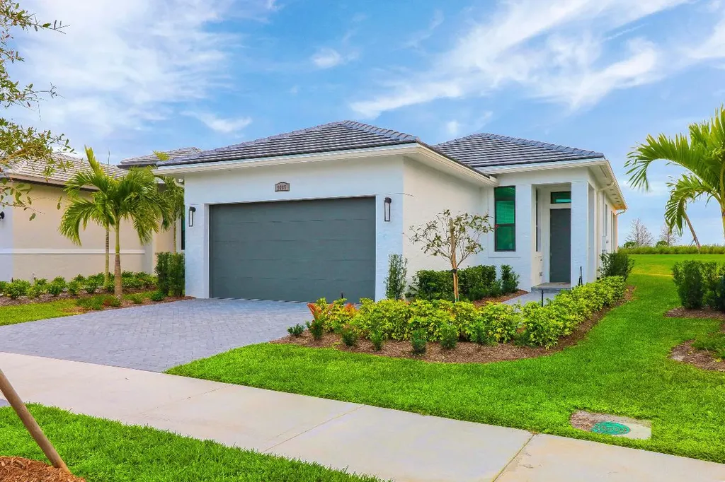 9285 SW Pepoli Way Port St Lucie FL 34987
