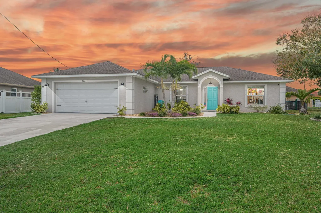5264 NW Smyer Court Port St Lucie FL 34986