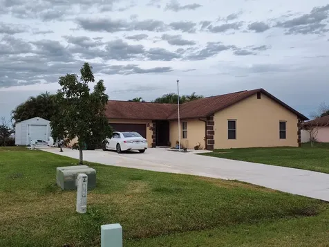 89 Sandalwood Drive Fort Pierce FL 34947