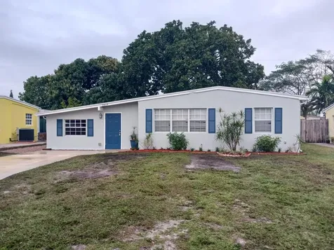 2814 Buckley Avenue Lake Worth FL 33461