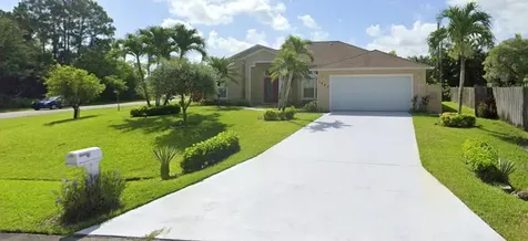 2685 SW Selkirk Lane Port St Lucie FL 34953
