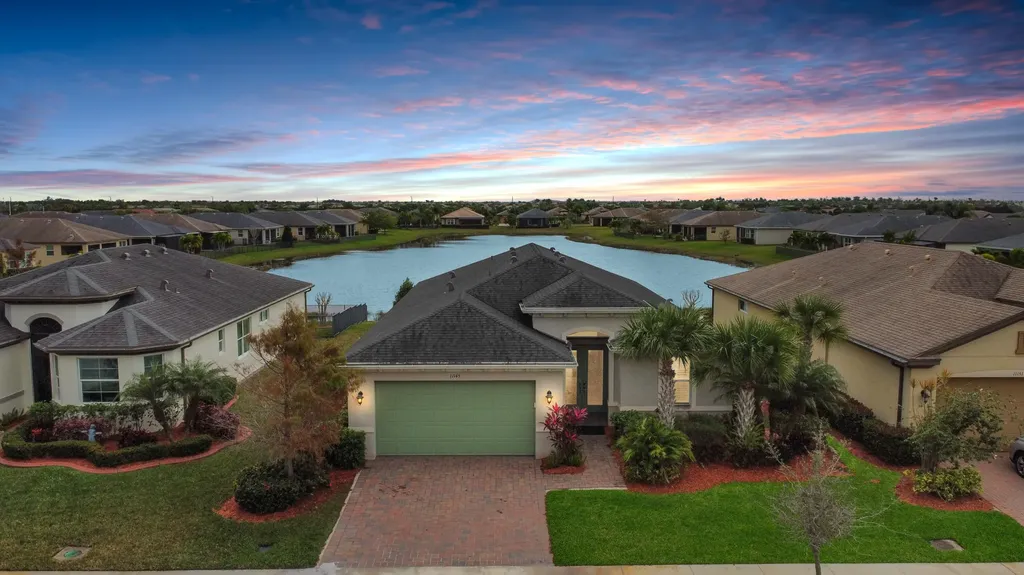 11145 SW Lake Park Drive Port St Lucie FL 34987