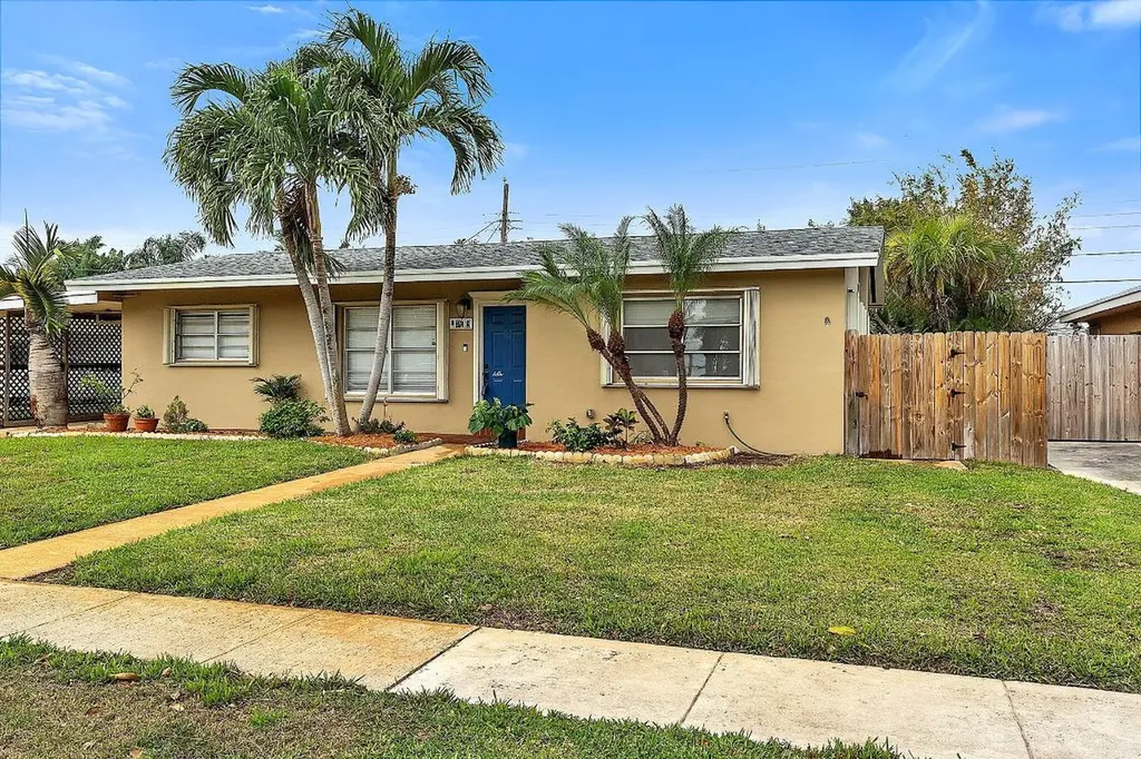 1418 Tahoe Court Lake Worth FL 33461