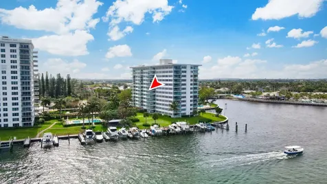 701 E Camino Real Boca Raton FL 33432