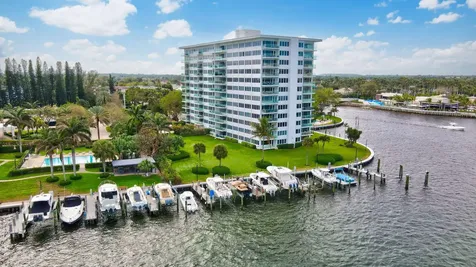 701 E Camino Real Boca Raton FL 33432