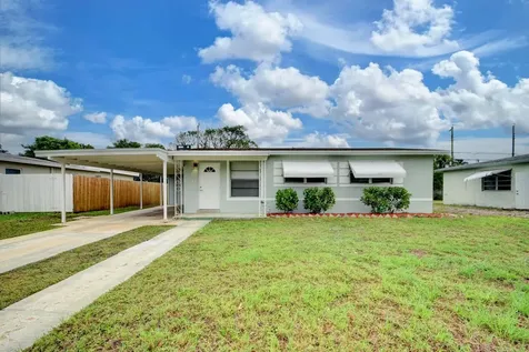 1420 NW 1st Court Boynton Beach FL 33435