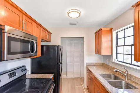 237 SW 11th Avenue Delray Beach FL 33444