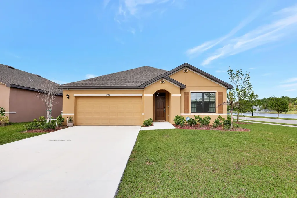 6301 NW Northwood Loop Port St Lucie FL 34983