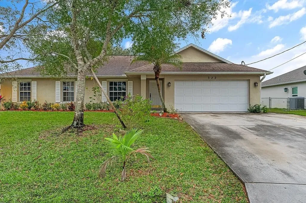 322 SW Carter Avenue Port St Lucie FL 34983