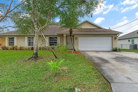 322 SW Carter Avenue Port St Lucie FL 34983