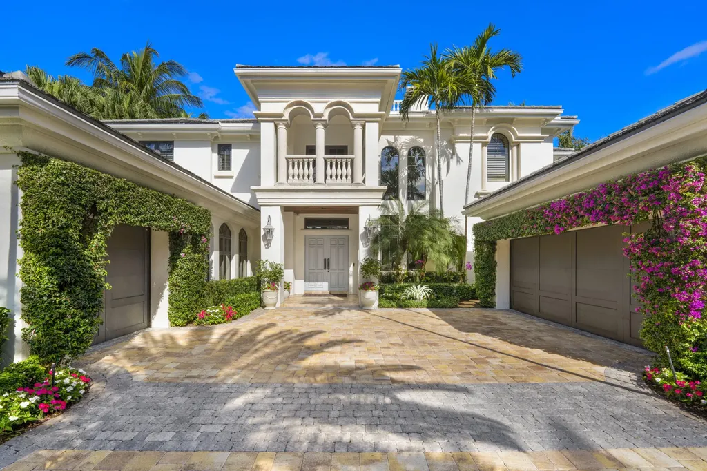 11 Ocean Harbour Circle Ocean Ridge FL 33435