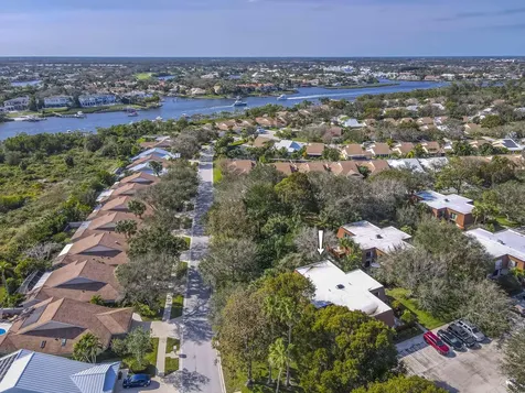 2502 25th Court Jupiter FL 33477