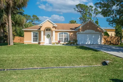 1073 SW Dalton Avenue Port St Lucie FL 34953