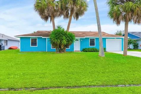 2351 SE Stargrass Street Port St Lucie FL 34984